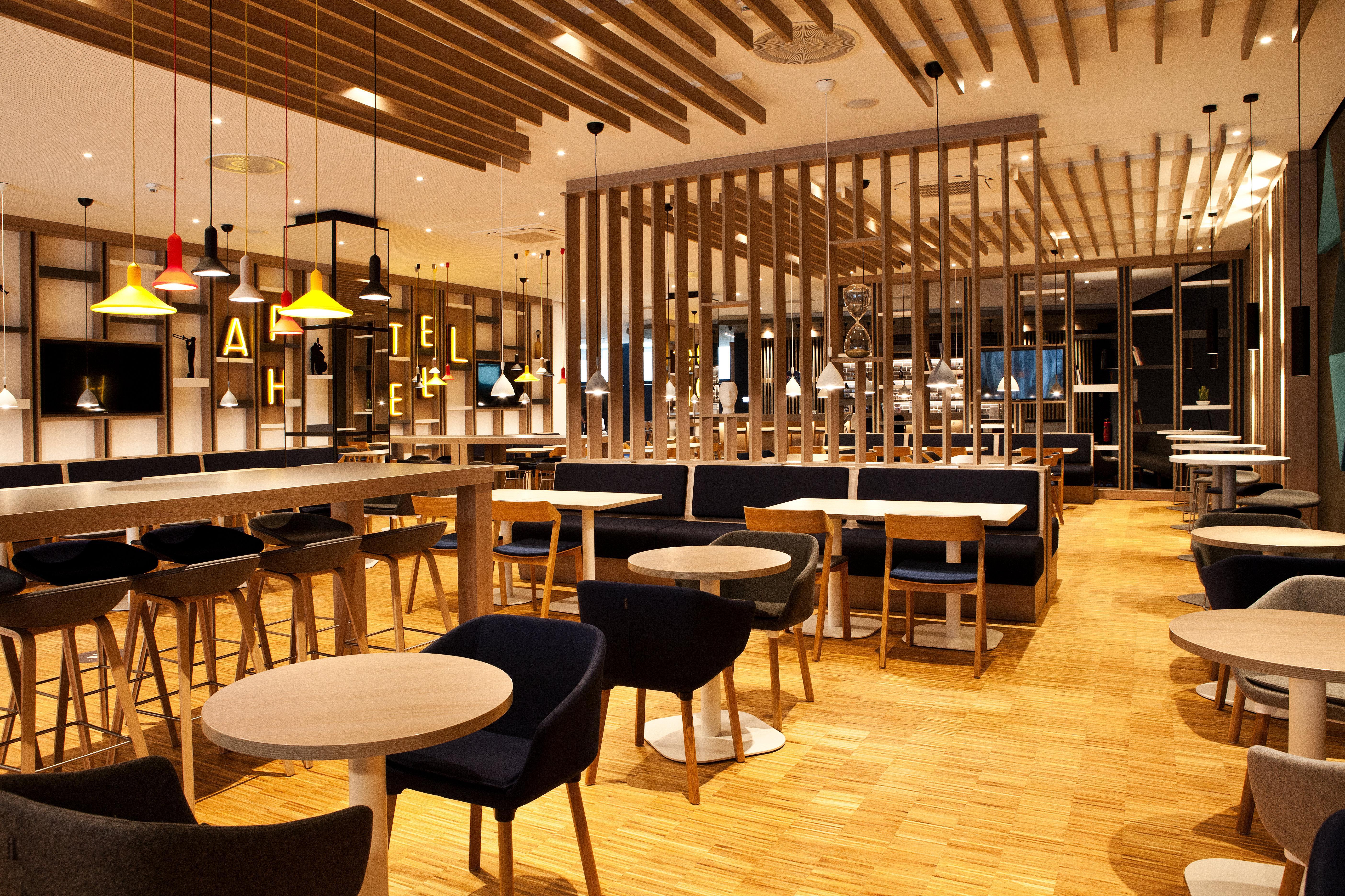 格平根智选假日酒店 外观 照片